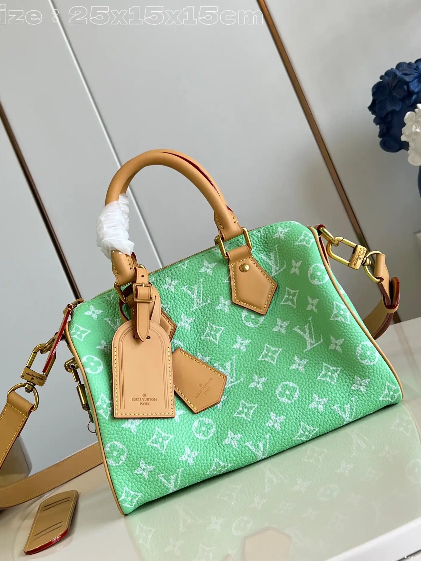 25 Louis Vuitton SPEEDY 0623